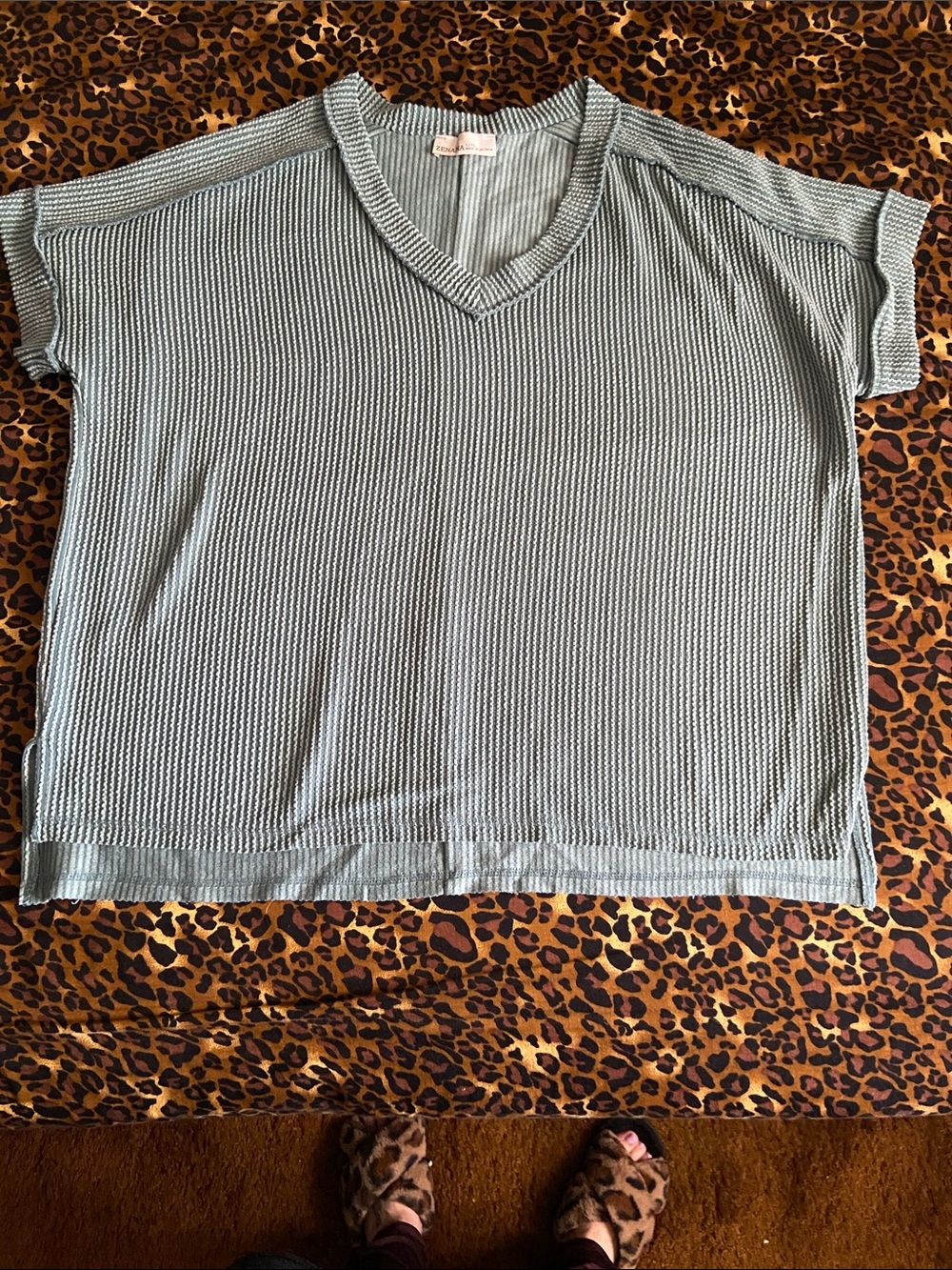 Zenana Outfitters Ribbed V-Neck Top in Sage Green